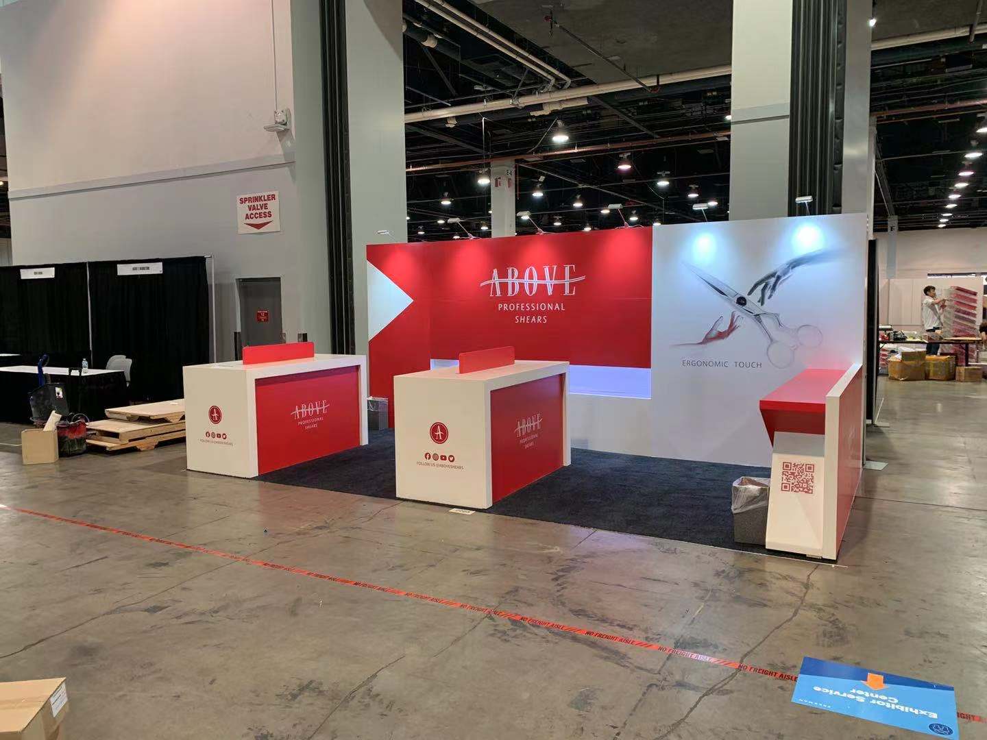 10′ x 20′  Above Professional Shears Booth | SUPERZOO 2023